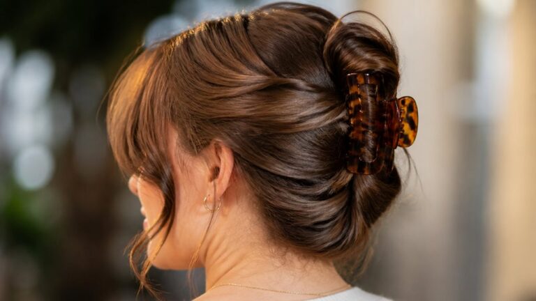 clawclip hairstyle inspiration ideas